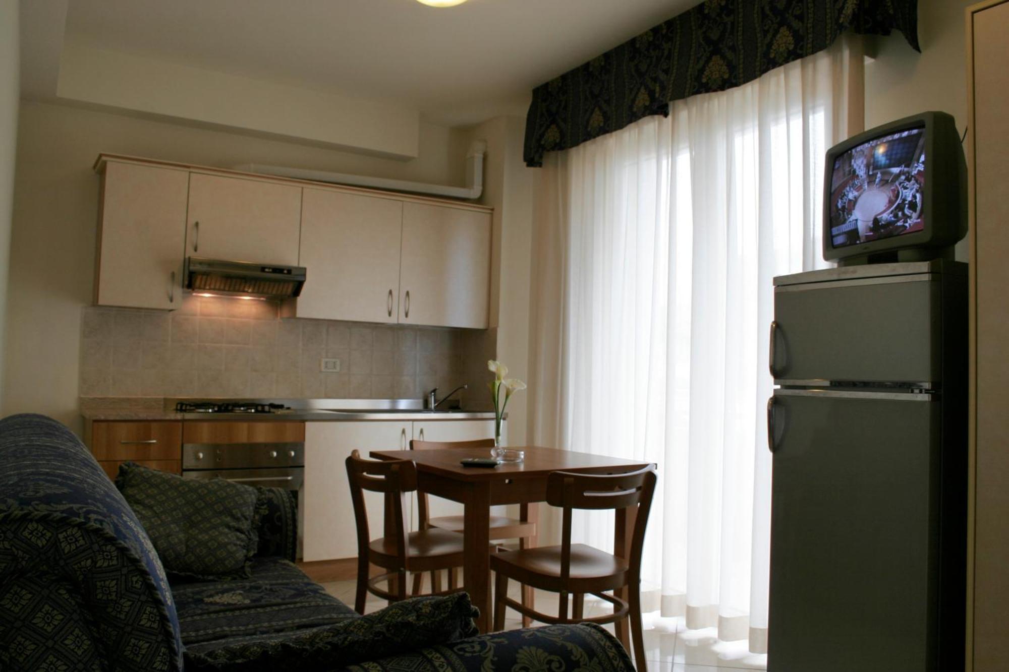 Residence Olimpo Rimini Exteriér fotografie